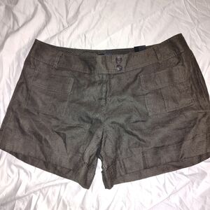 The limited shorts size 18 NWT